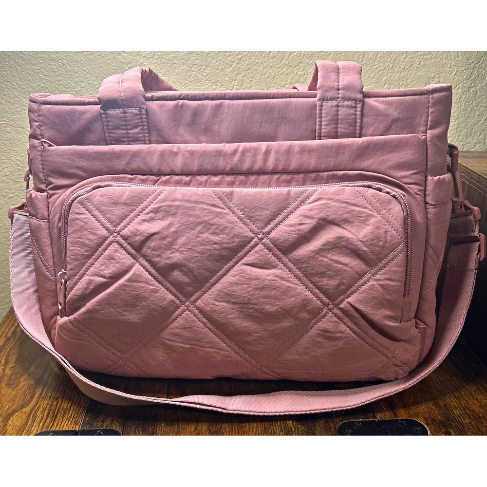 BAGSMART Pink Solid Quilted Tote Large Lunch Bag Adjustable Strap Zipper Pockets